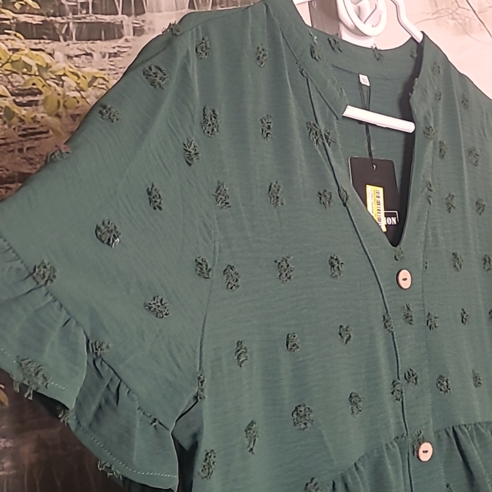 šHost Pick! New! XL green swiss dot ruffle sleeve faux button maternity dress - Picture 6 of 8